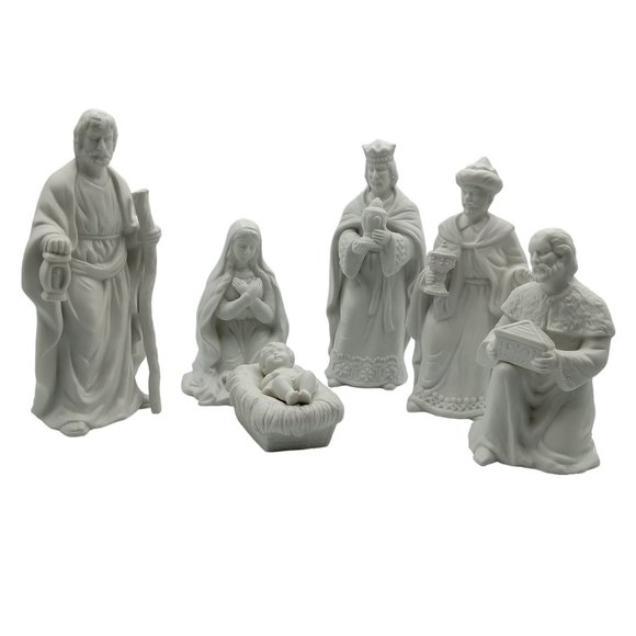 Vintage Nativity of Holy Family and Wise men Set, 6 Pieces in White Bisque - Picture 1 of 7